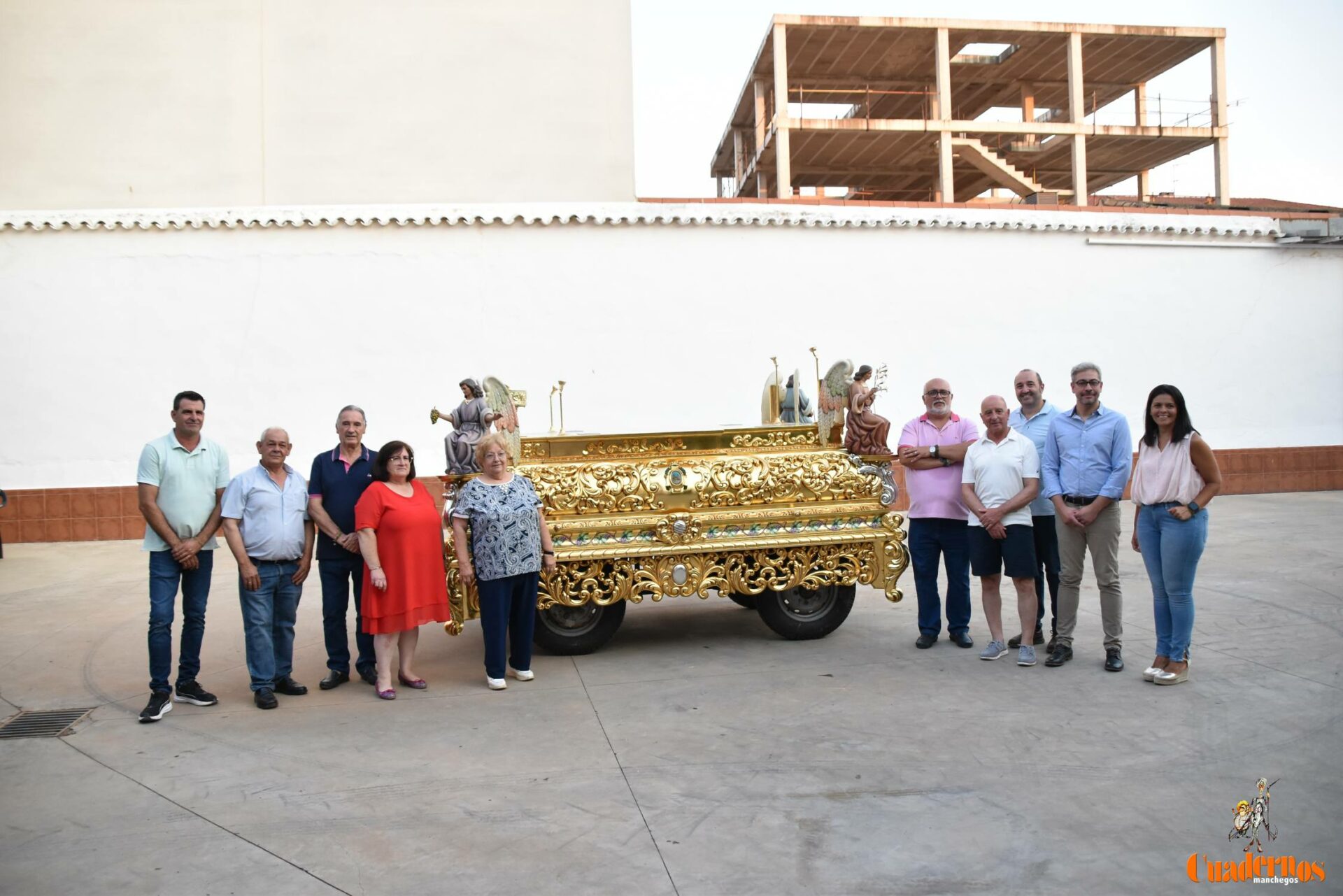 La Virgen de las Viñas recupera el esplendor de su histórica carroza para su gran día en Tomelloso