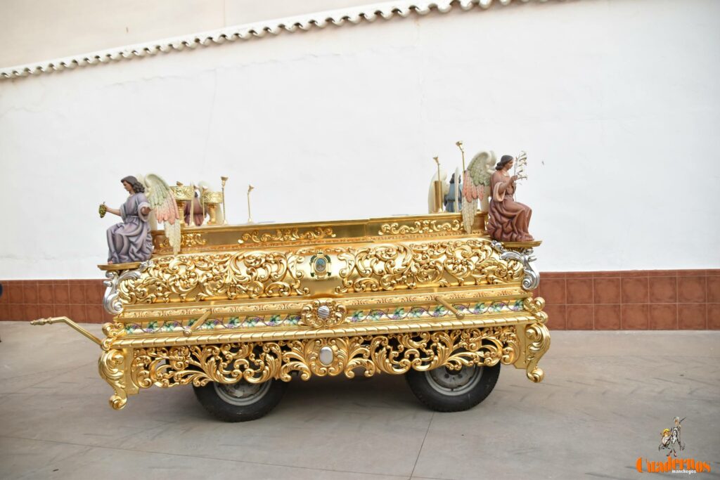 nueva carroza virgen vinas 25 agosto 09