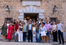 Paco Núñez recibe en las Cortes de Castilla-La Mancha a jóvenes de Yepes, Francia y Alemania Paco Núñez recibe en las Cortes de Castilla-La Mancha a jóvenes de Yepes, Francia y Alemania