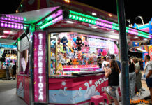 Los patitos de la feria, ese pequeño ritual que nunca envejece Los patitos de la feria, ese pequeño ritual que nunca envejece