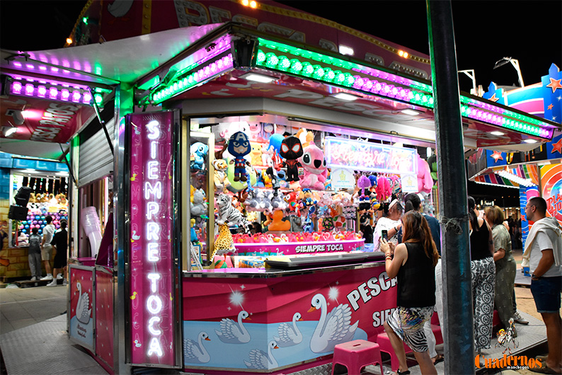 Los patitos de la feria, ese pequeño ritual que nunca envejece