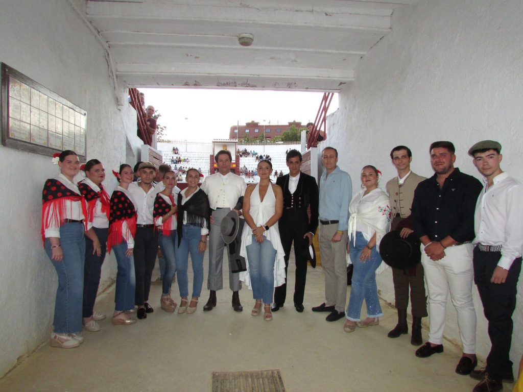 peronita puerta grande tomelloso 2