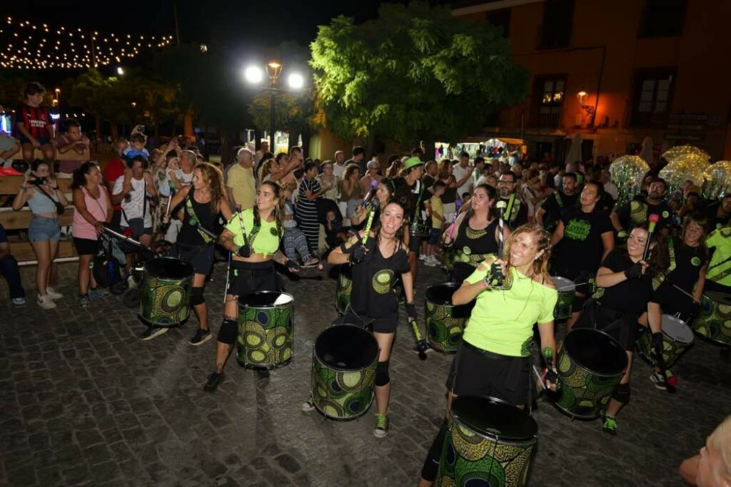 Tras el eclipse, El Peñasco y El Despiste dan el pistoletazo de salida a las fiestas de Pastrana 2 pregon pastrana 02