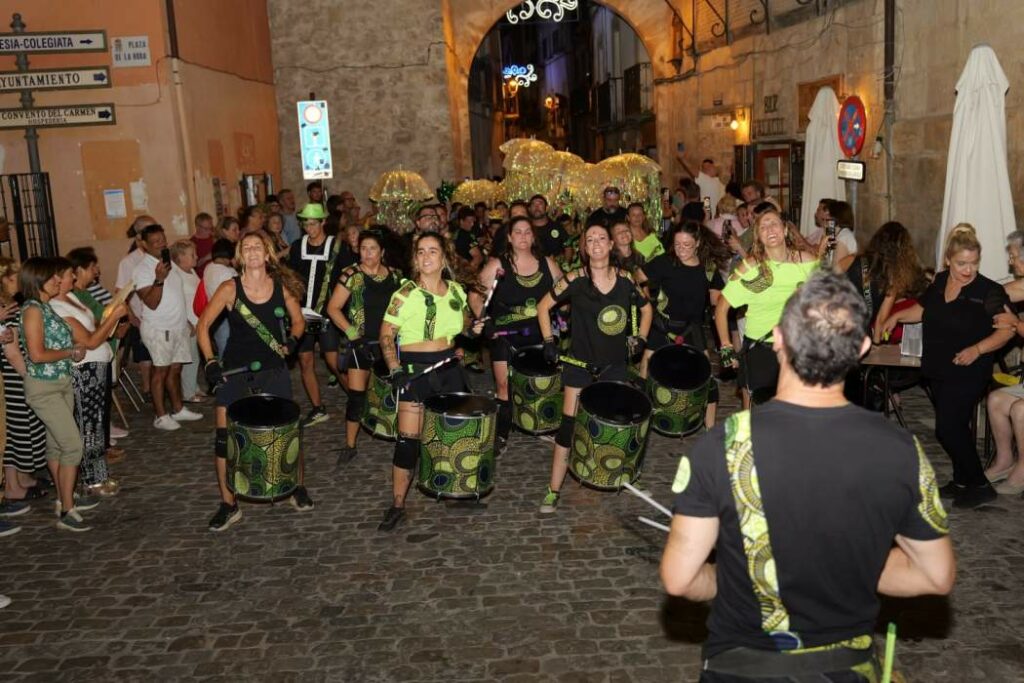 Tras el eclipse, El Peñasco y El Despiste dan el pistoletazo de salida a las fiestas de Pastrana 14 pregon pastrana 05