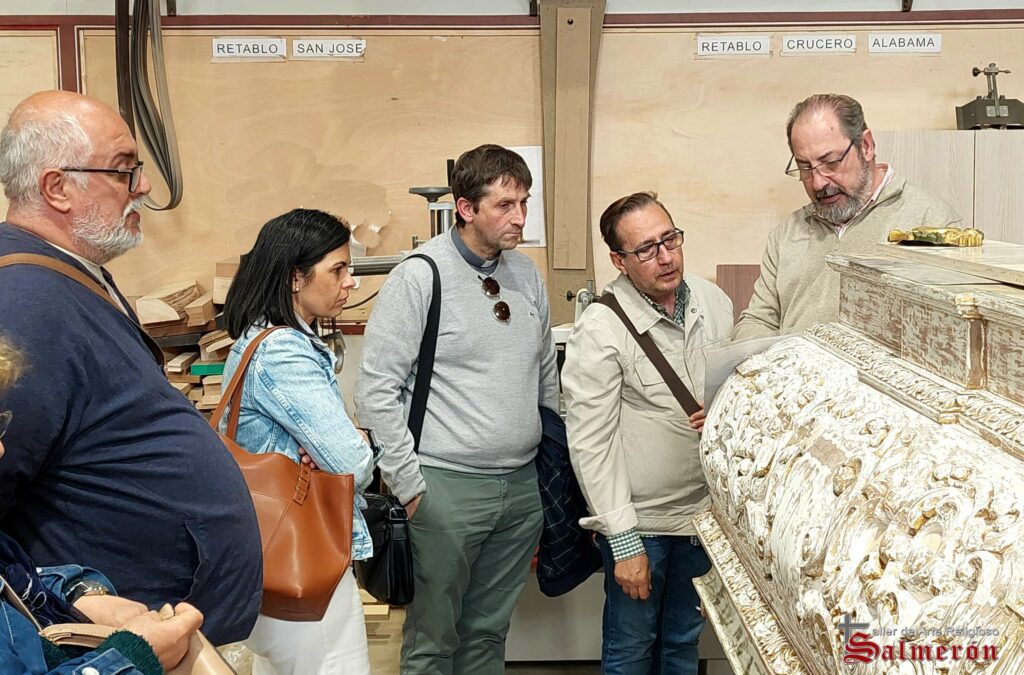 Así fue el proceso de restauración integral de la carroza de la Virgen de las Viñas de Tomelloso 6 restauracion carroza virgen vinas 6