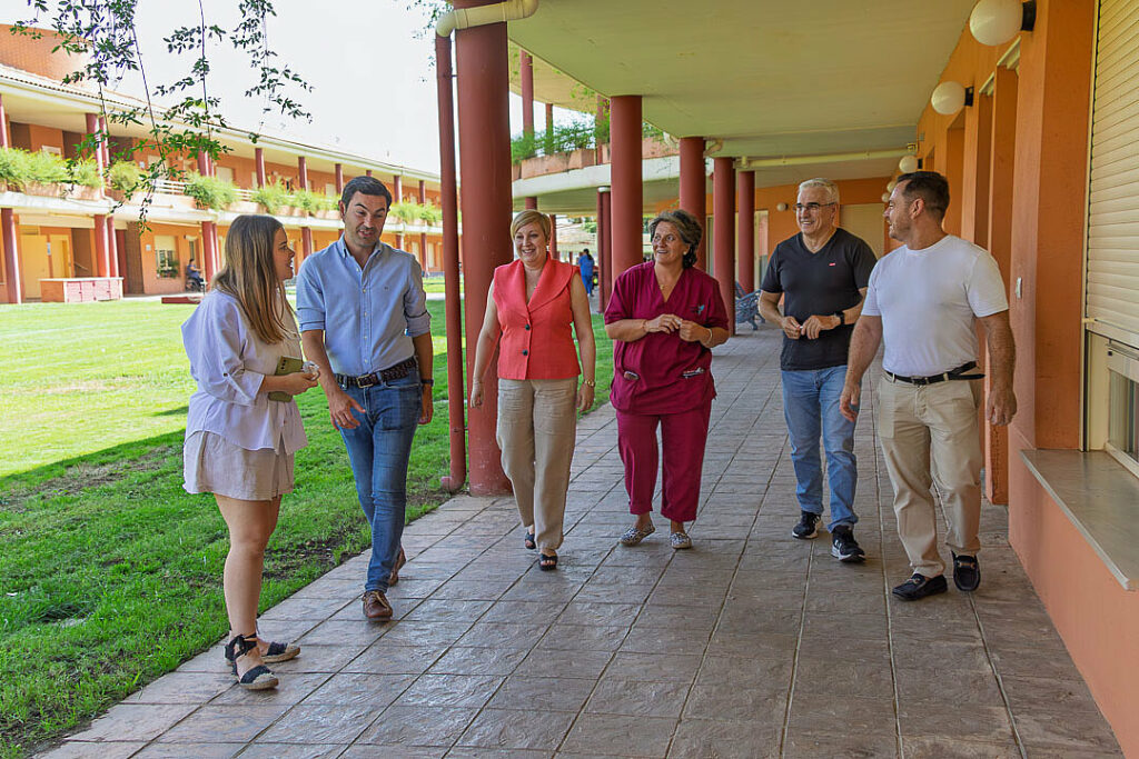 Elder asumirá el servicio de comidas a domicilio y comedor escolar de Argamasilla de Alba 5 servicio comedor elder 3