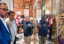 Valverde destaca en Tomelloso el valor de la Hermandad de Jesús de Medinaceli para preservar el patrimonio y atraer turismo Valverde afirma en la Casa del Cristo de Medinaceli de Tomelloso que preservar el patrimonio de las hermandades favorece la consolidación de recursos turísticos y construye provincia