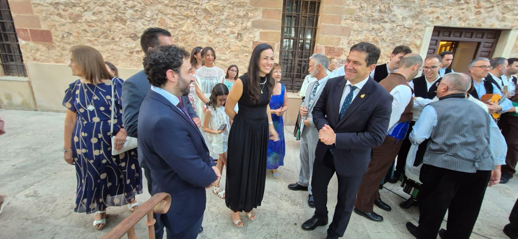 Valverde reafirma el compromiso de la Diputación de Ciudad Real con los pequeños municipios tras recibir la Medalla de la Villa de Fuenllana 5 Valverde reafirma el compromiso de la Diputación con los pequeños municipios tras recibir la Medalla de la Villa de Fuenllana