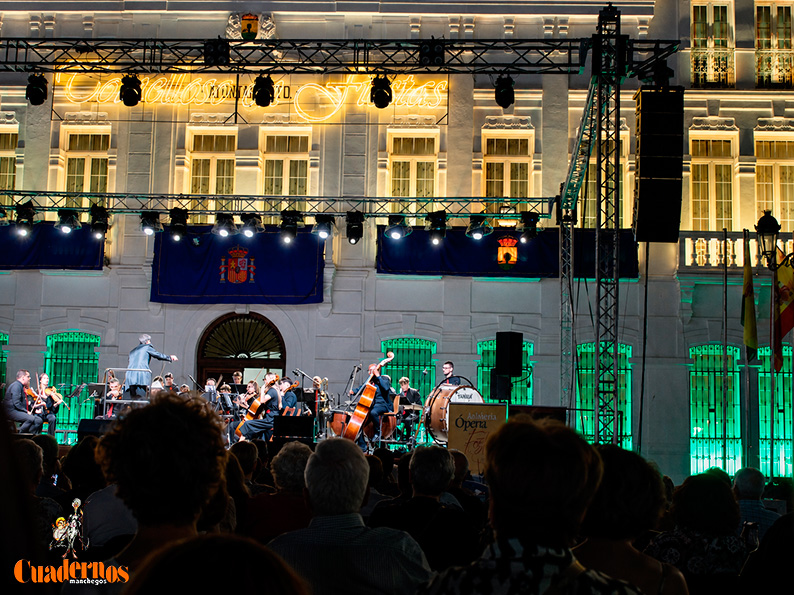 Tomelloso cerró una gran noche de lírica con una Gala de Zarzuela llena de música y tradición 12 zarzuela tomelloso feria 2026 22