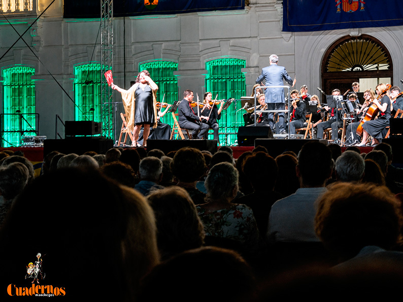 Tomelloso cerró una gran noche de lírica con una Gala de Zarzuela llena de música y tradición 20 zarzuela tomelloso feria 2026 8