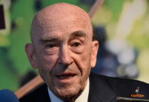 Rafael Torres destaca la buena calidad de la vendimia en Tomelloso pese al avance por el cambio climático y los retos del sector del vino Rafael Torres destaca la buena calidad de la vendimia en Tomelloso pese al avance por el cambio climático y los retos del sector del vino