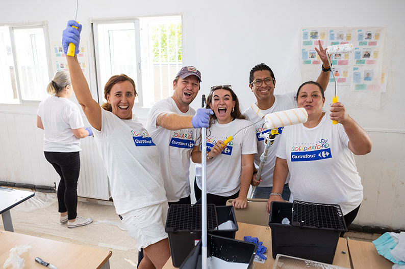 Fundación Solidaridad Carrefour celebra en Albacete su tradicional ‘Día de la Buena Gente’ al servicio de la Asociación APANDAH