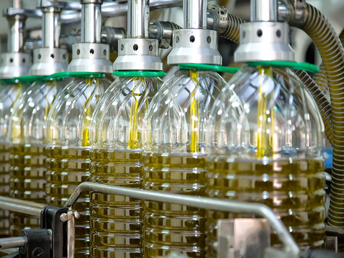 Cooperativas Agro-alimentarias Castilla-La Mancha reclamará suspender las importaciones de aceite bajo el régimen TPA por la presión sobre el mercado español