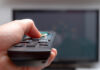 El consumo fantasma de televisores, consolas y ordenadores: cómo reducir electricidad sin dejar de usarlos El consumo fantasma de televisores, consolas y ordenadores: cómo reducir electricidad sin dejar de usarlos