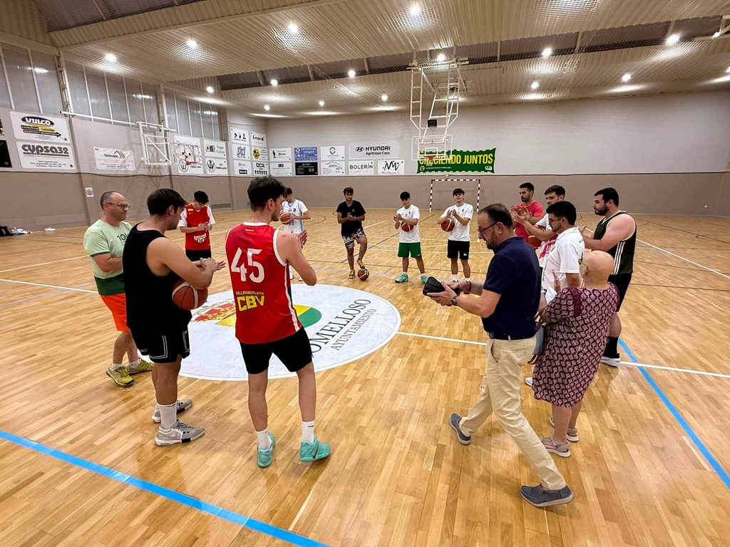 El Val Brokers CB Tomelloso inicia la pretemporada con la mirada puesta en el estreno liguero ante el ADB Hell&iacute;n