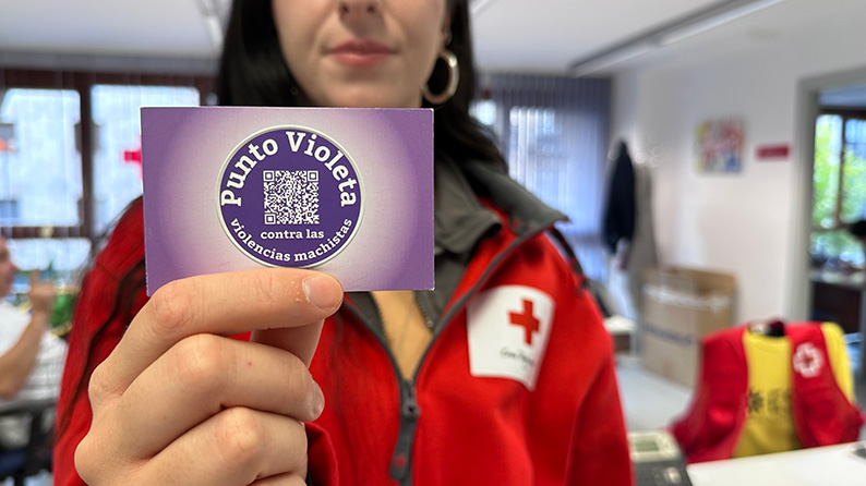 Ayuntamiento de Cuenca y Cruz Roja Juventud distribuirán 500 tarjetas con código QR para informar sobre los Puntos Violeta durante San Mateo
