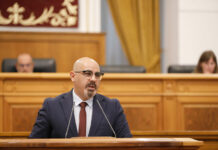 Barato destaca el “compromiso” de Page contra los incendios con inversiones récord frente al desmantelamiento que hizo el PP del Plan Infocam Barato destaca el “compromiso” de Page contra los incendios con inversiones récord frente al desmantelamiento que hizo el PP del Plan Infocam