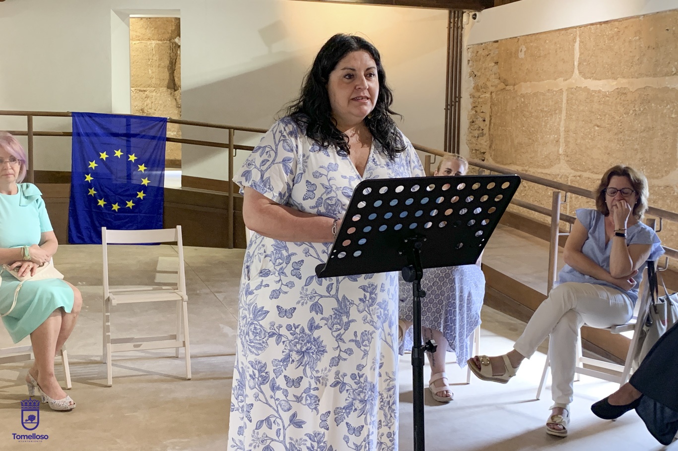 Nueve idiomas ponen voz a la diversidad cultural de Tomelloso 2 CALMA se ha convertido hoy en la Casa de las Lenguas para celebrar la diversidad lingüística de Tomelloso
