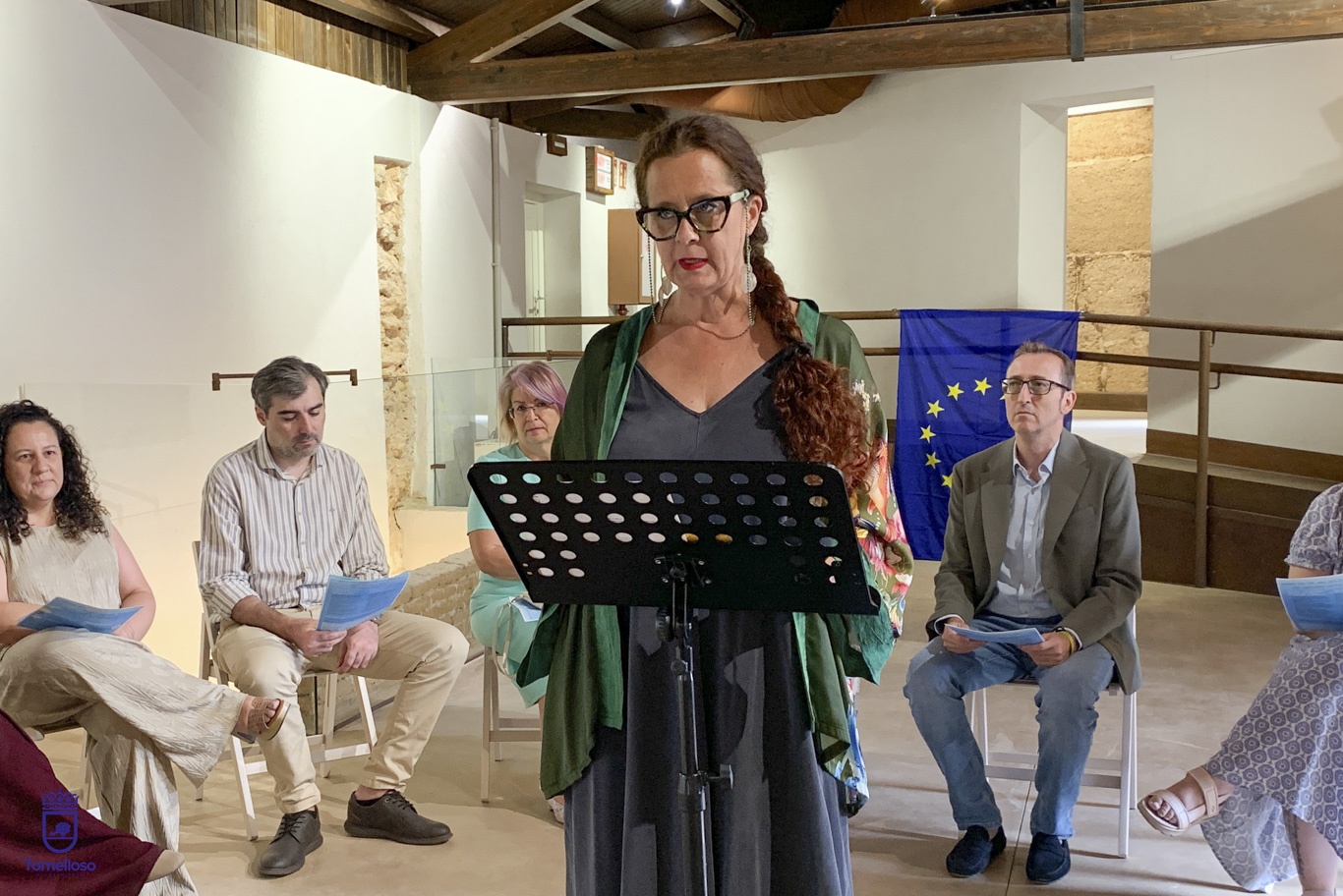 Nueve idiomas ponen voz a la diversidad cultural de Tomelloso 5 CALMA se ha convertido hoy en la Casa de las Lenguas para celebrar la diversidad lingüística de Tomelloso