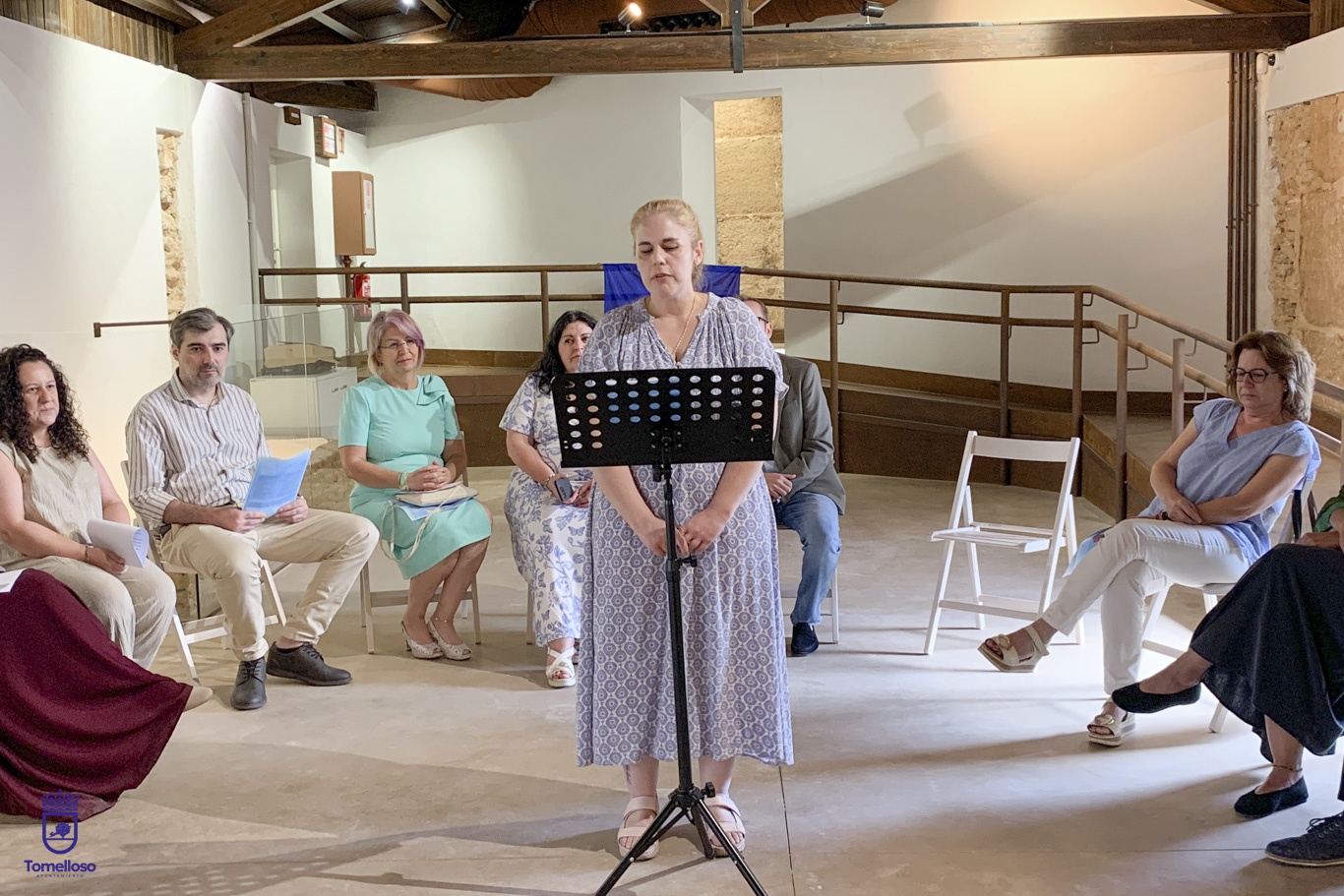 Nueve idiomas ponen voz a la diversidad cultural de Tomelloso 7 CALMA se ha convertido hoy en la Casa de las Lenguas para celebrar la diversidad lingüística de Tomelloso