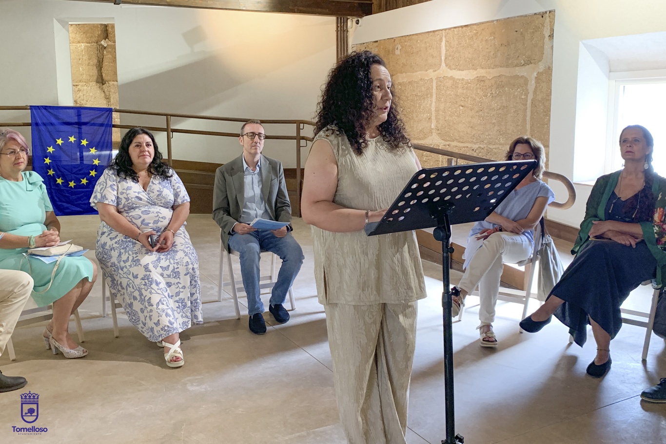 Nueve idiomas ponen voz a la diversidad cultural de Tomelloso 6 CALMA se ha convertido hoy en la Casa de las Lenguas para celebrar la diversidad lingüística de Tomelloso