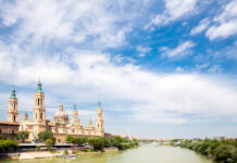 España afronta otro viernes de intenso calor con hasta 41 grados en Zaragoza España afronta otro viernes de intenso calor con hasta 41 grados en Zaragoza