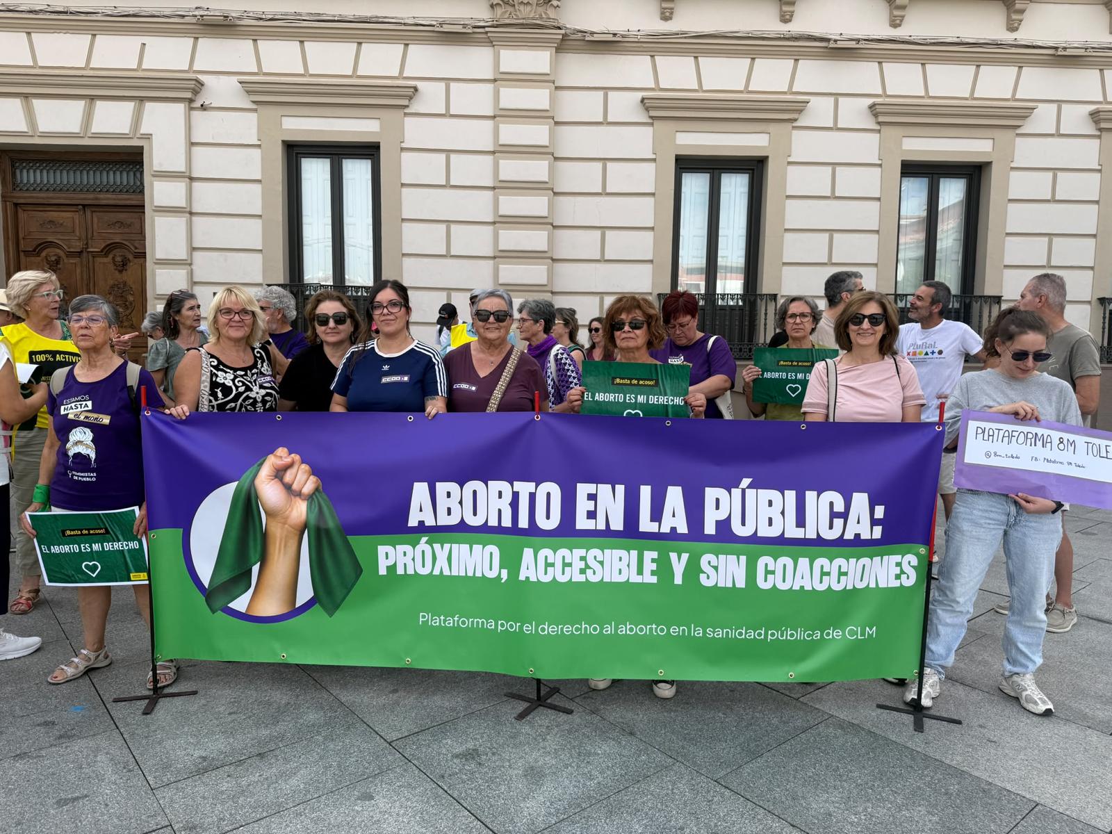 CCOO CLM reclama una verdadera red pública de aborto y señala que los datos desmontan la idea de una objeción generalizada