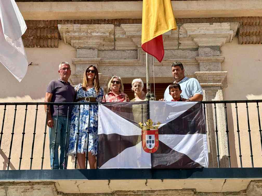 Plataforma por la Paz y el Ayuntamiento de Villacañas muestran su solidaridad y cariño al pueblo ceutí 8 Plataforma por la Paz y el Ayuntamiento de Villacañas muestran su solidaridad y cariño al pueblo ceutí