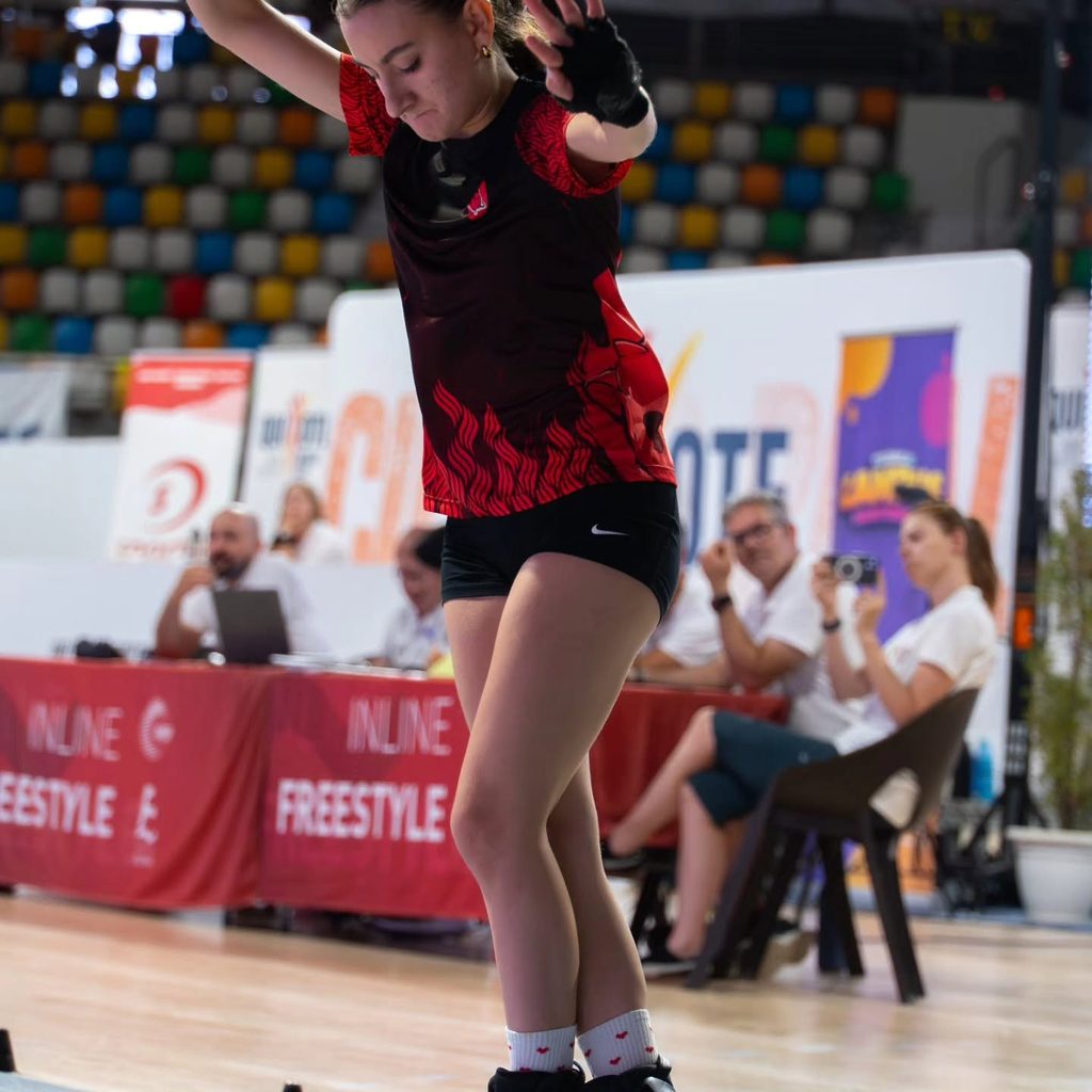 Inmaculada García logra el bronce y Clara Serna firma una gran actuación en la III Quixote World Cup de Inline Freestyle 2 claraserna inmaculada garcia buenos resultados ciudad real 4