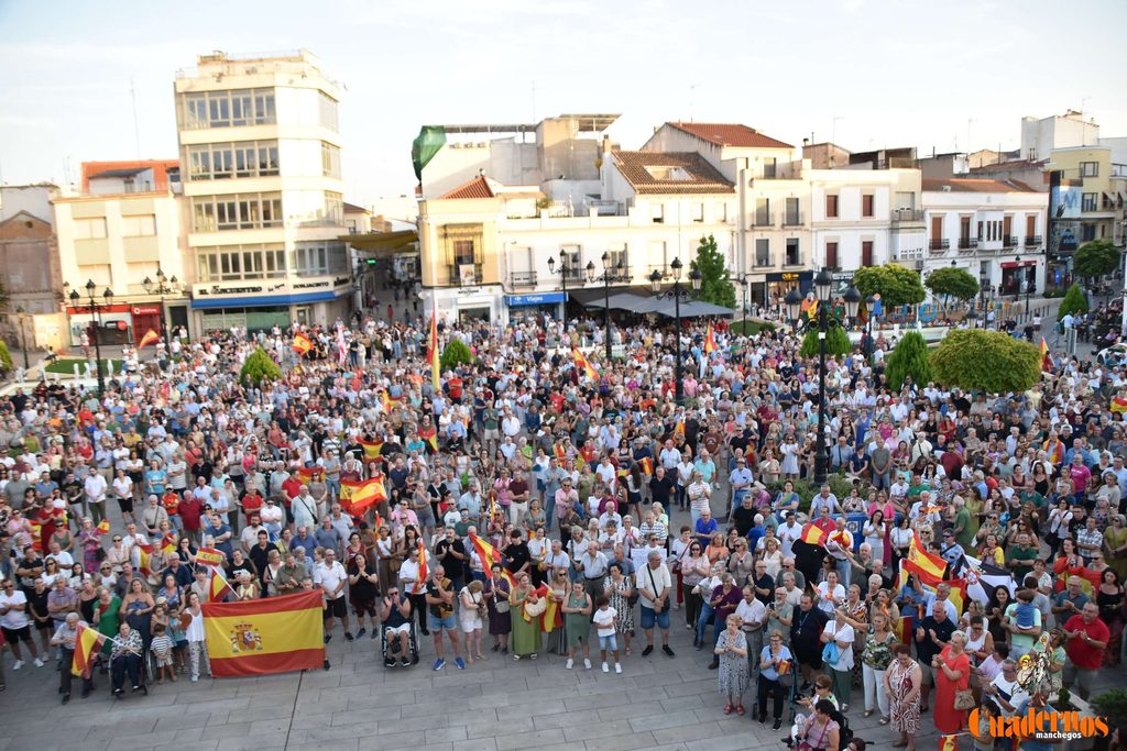Tomelloso se une a la voz de los municipios espa&ntilde;oles en apoyo a Ceuta con la lectura del manifiesto de la FEMP
