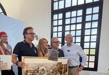 El XX aniversario de ‘Rincones del Recinto Ferial’ premia a Rubén Paricio Font con el galardón especial de la JCCM El XX aniversario de ‘Rincones del Recinto Ferial’ premia a Rubén Paricio Font con el galardón especial de la JCCM