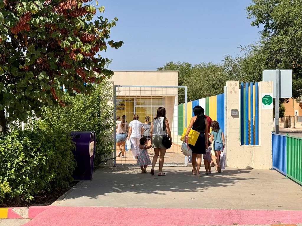 Más de cien niños y niñas han comenzado sus clases en la Escuela Infantil Cuestas Blancas de Villacañas 7 cuestas blancas villacanas 2026 7