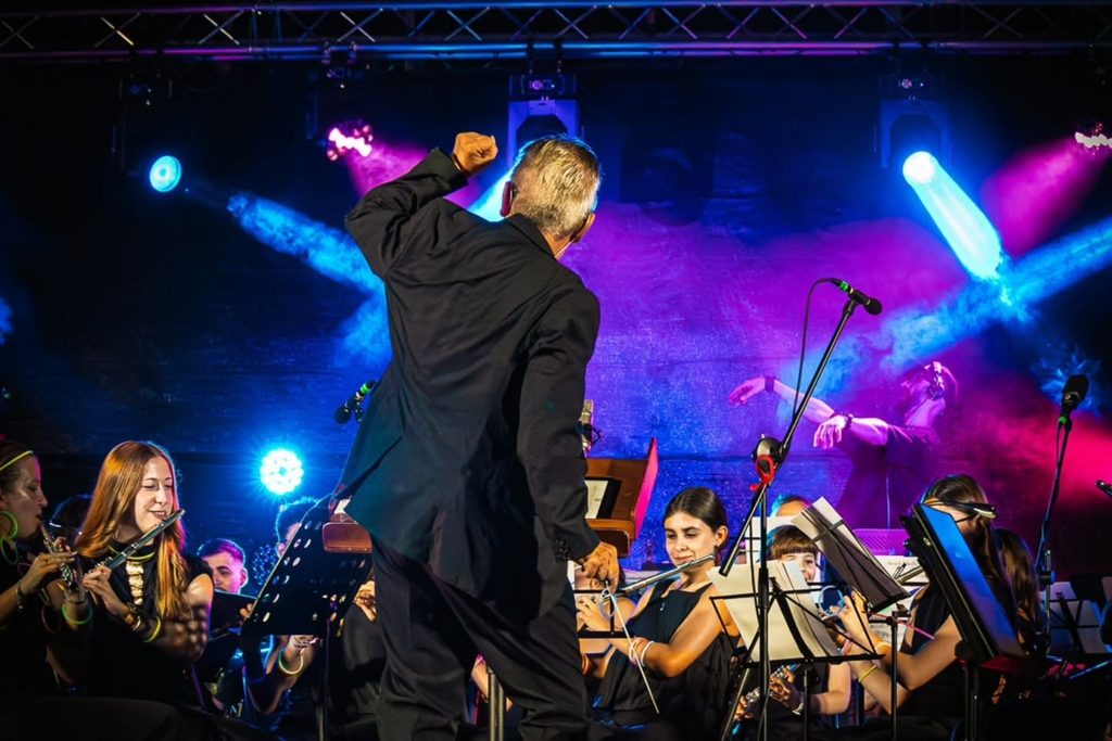 La música sinfónica y la electrónica se fusionan en Argamasilla de Alba con el espectáculo ‘Dance Symphonic’ 18 dance symphonic argamasilla de alba