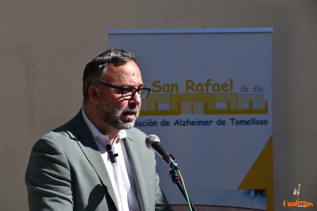 Tomelloso alza la voz en el Día Mundial del Alzheimer y reclama financiación pública para los nuevos tratamientos 9 dia alzheimer afal tomelloso 2026 03