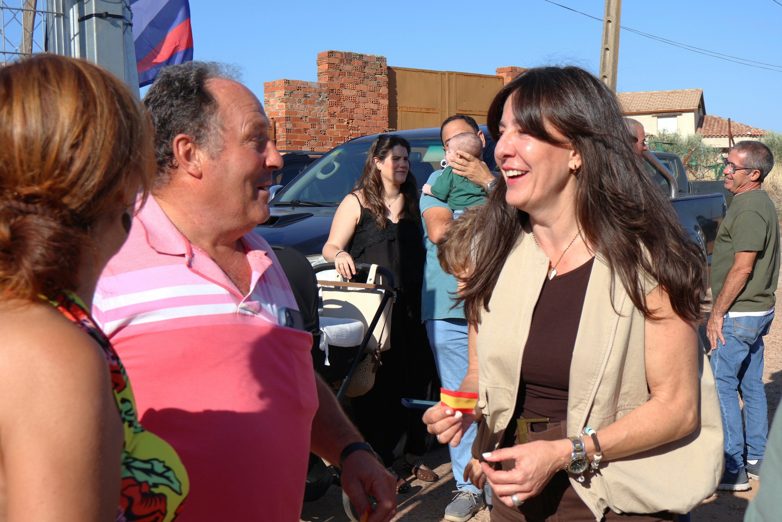 La caza refuerza su peso económico y rural en Castilla-La Mancha con cerca de 1.000 millones de euros al año 1 El Gobierno de Castilla-La Mancha reivindica la caza como actividad económica y elemento de fijación de población en el medio rural