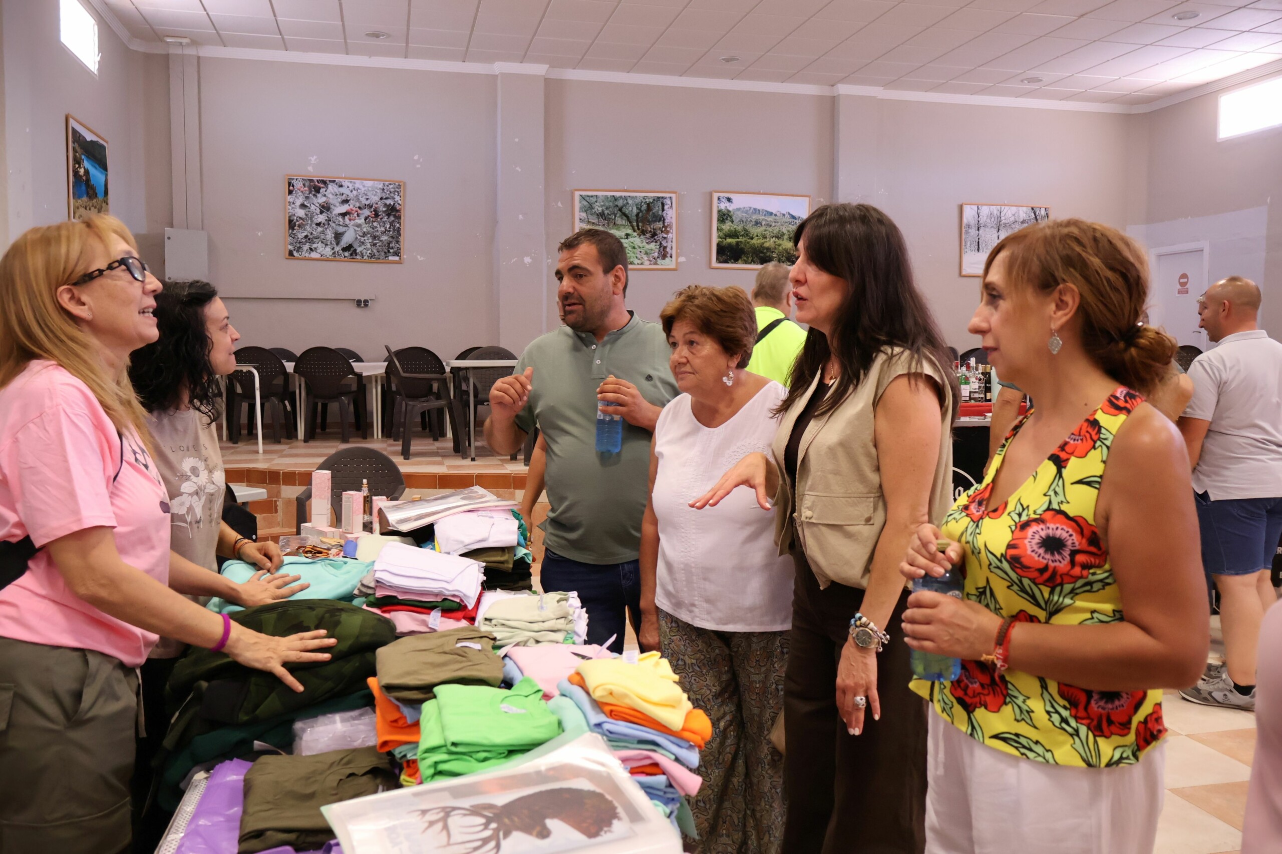 La caza refuerza su peso económico y rural en Castilla-La Mancha con cerca de 1.000 millones de euros al año 9 El Gobierno de Castilla-La Mancha reivindica la caza como actividad económica y elemento de fijación de población en el medio rural