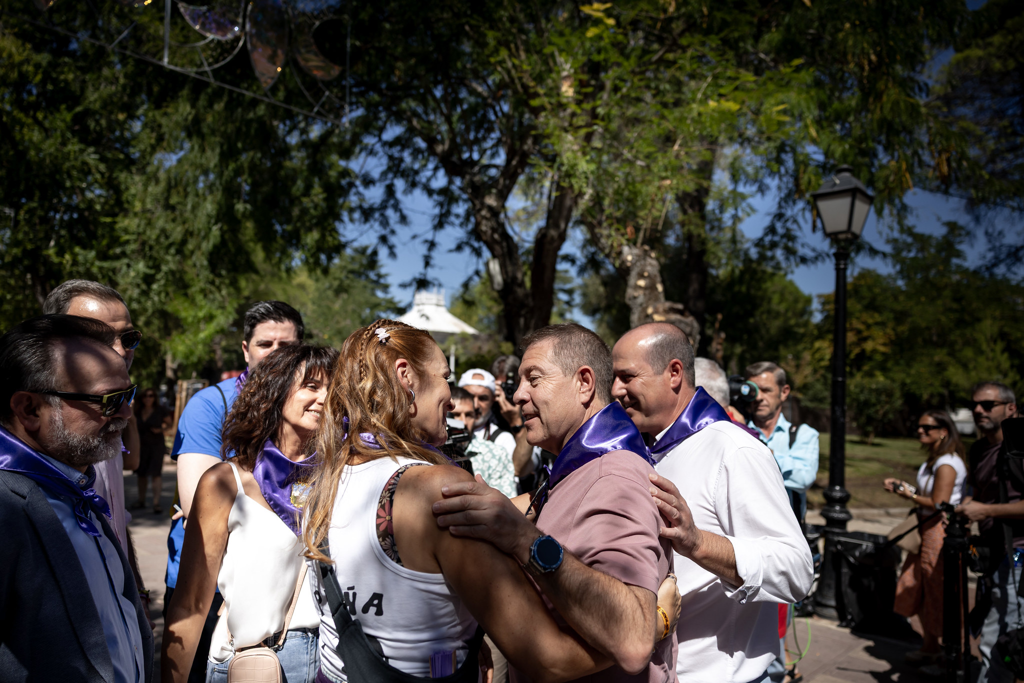 El Vermú Solidario de Guadalajara convierte sus Ferias en un homenaje al compromiso con las familias afectadas por el alzhéimer 1 El Gobierno regional culminará este año su red especializada de alzhéimer con 170 plazas y más de nueve millones de euros de inversión