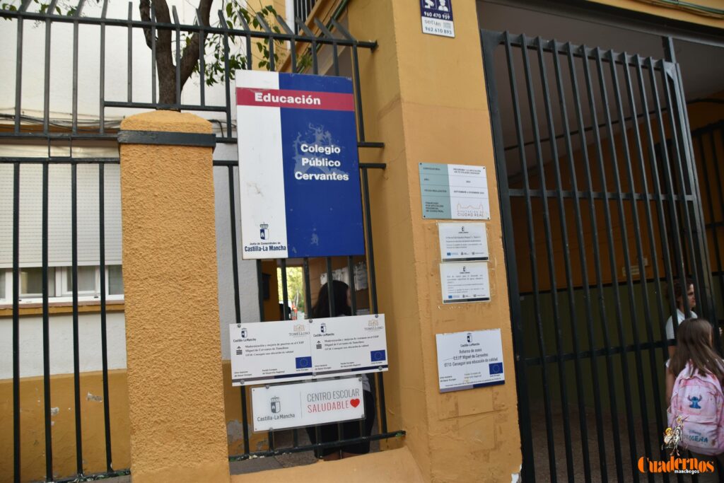 Las aulas de Tomelloso recuperan la vida: vuelven los alumnos, los profesores y la rutina escolar tras el verano 1 Las aulas de Tomelloso recuperan la vida: vuelven los alumnos, los profesores y la rutina escolar tras el verano