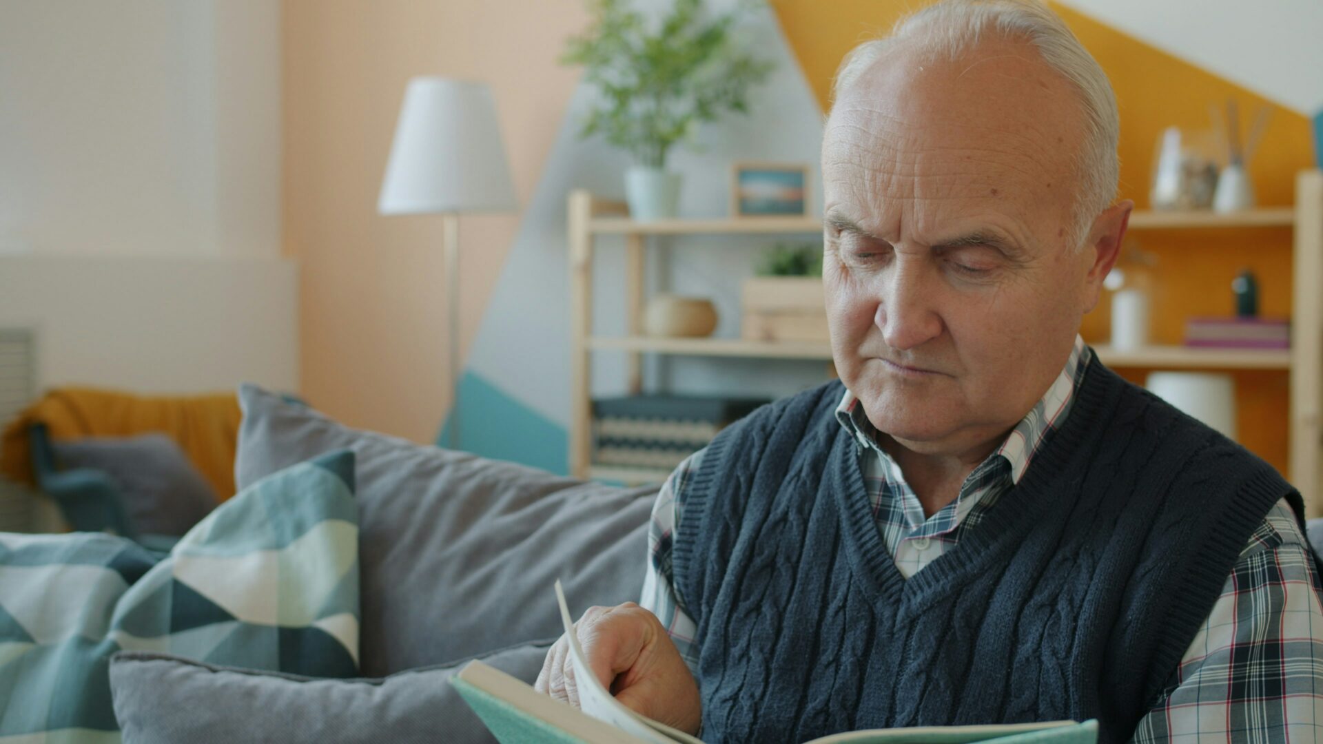 ¿A qué edad puedes jubilarte en 2026? Estos son los años que debes tener cotizados para hacerlo a los 65