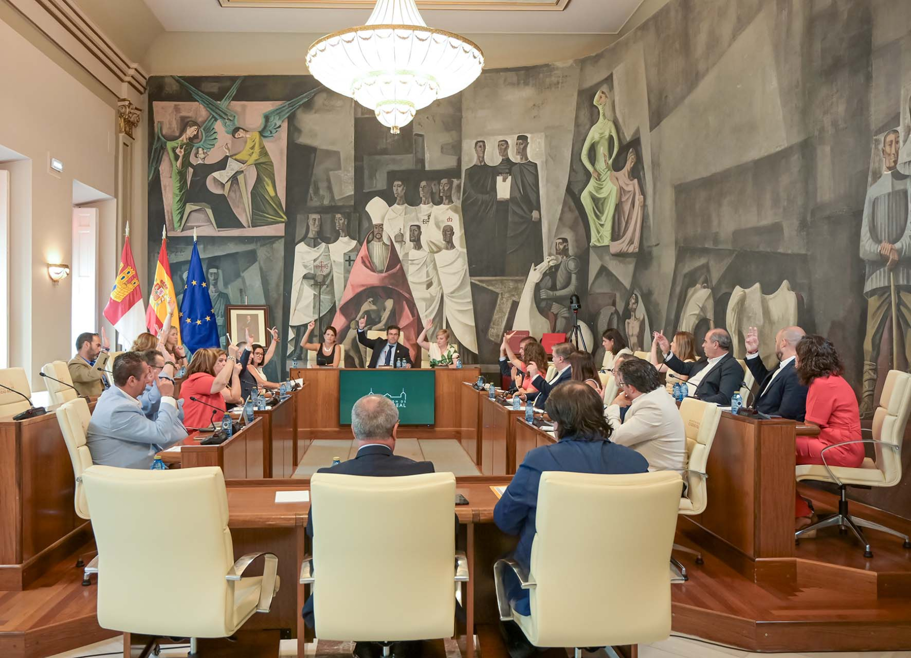 La Diputación moviliza otros 17 millones de euros para afrontar inversiones y dotar los planes extraordinarios de Obras y Gasto Corriente en todos los pueblos de la provincia 1 La Diputación moviliza otros 17 millones de euros para afrontar inversiones y dotar los planes extraordinarios de Obras y Gasto Corriente en todos los pueblos de la provincia