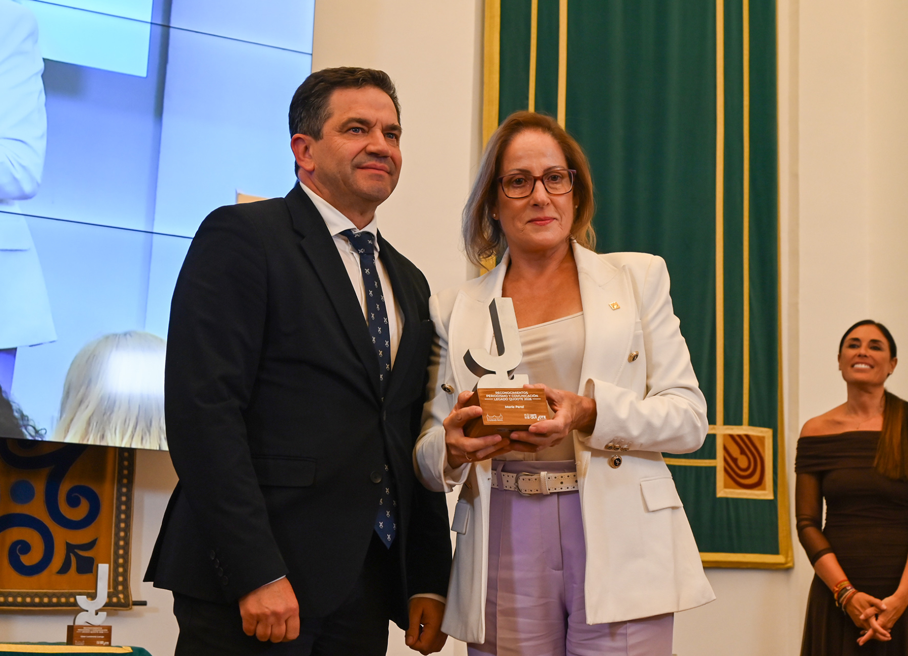 Jaime Quevedo recibe el Reconocimiento Legado Quijote por su defensa de la cultura manchega 8 Legado Quijote reconoce el papel del periodismo y la comunicación como herramienta que fortalece la identidad y proyecta la provincia de Ciudad Real