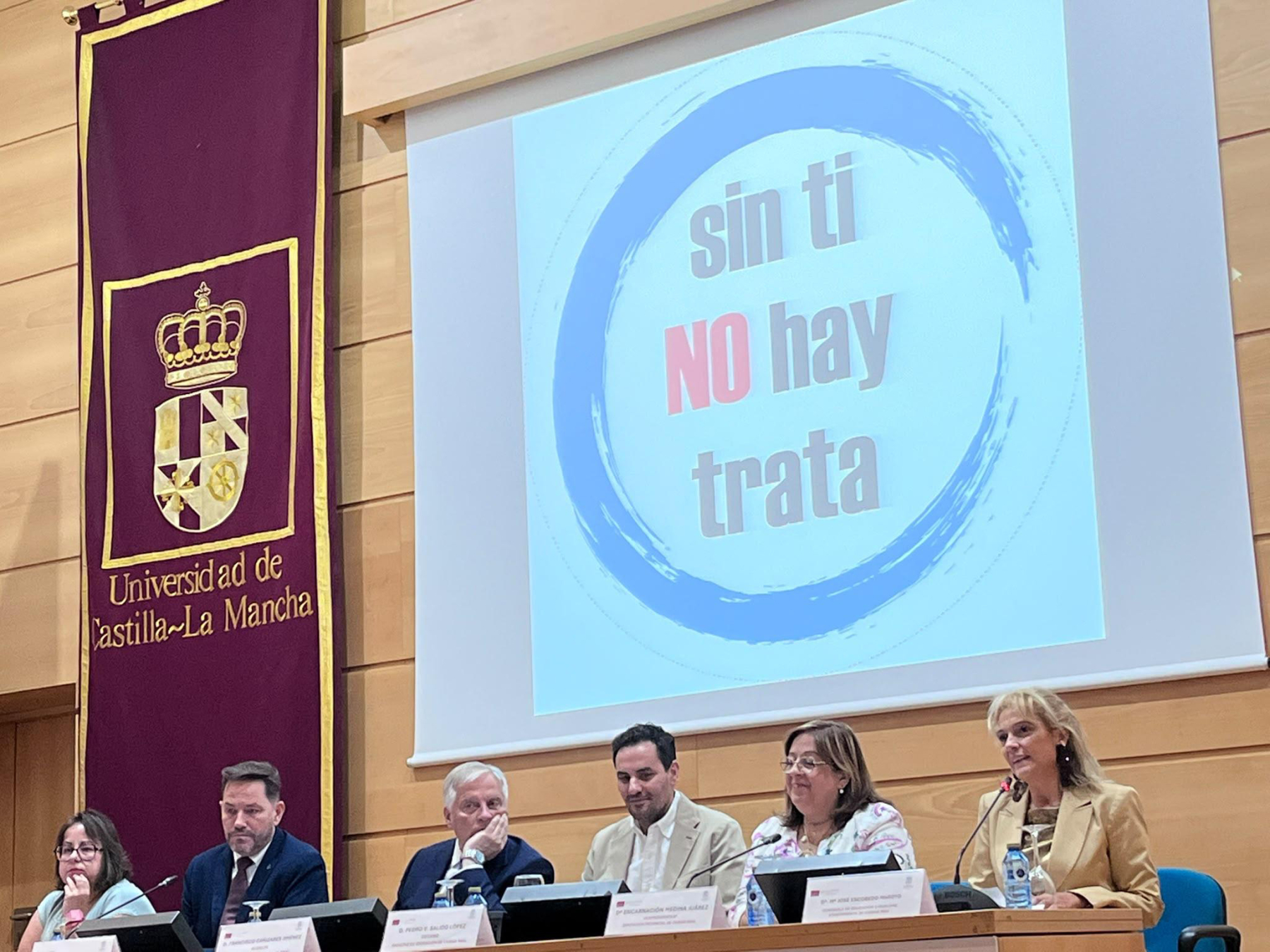Medina reivindica una respuesta coordinada frente a la trata y destaca la atención que presta a las víctimas de explotación sexual en su Casa de Acogida 3 Medina reivindica una respuesta coordinada frente a la trata y destaca la atención que presta a las víctimas de explotación sexual en su Casa de Acogida