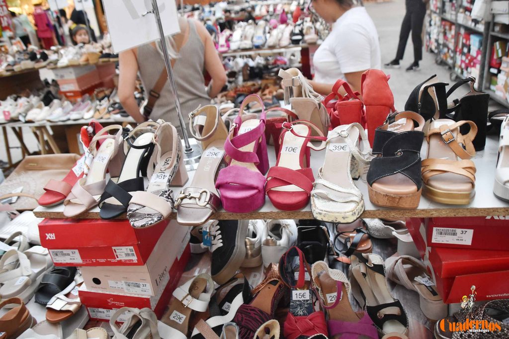 mercadillo fin de temporada 18