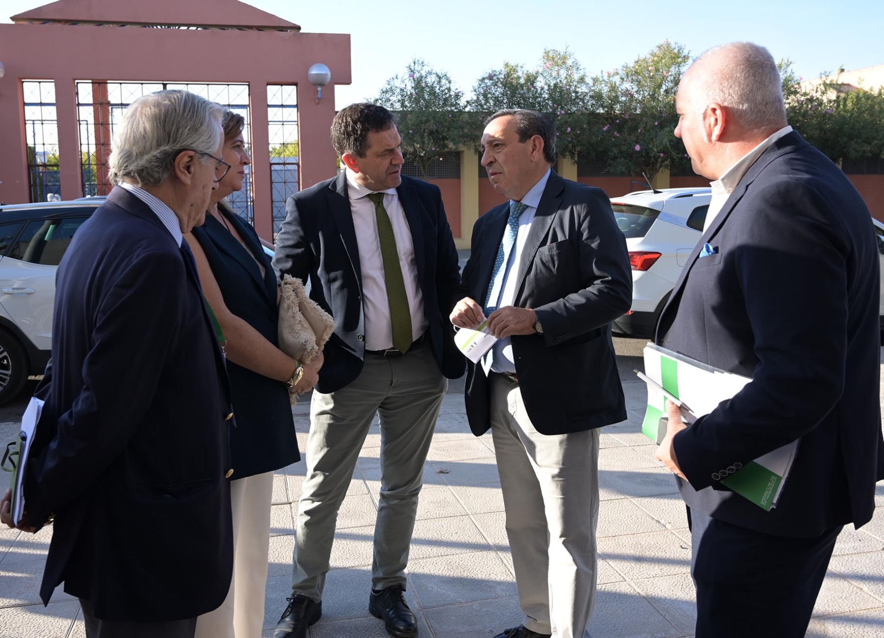 Valverde pone en valor la importancia de que España y Portugal hagan “un frente común” para afrontar los retos del sector agrario 9 Miguel Ángel Valverde pone en valor la importancia de que España y Portugal hagan “un frente común” para afrontar los retos del sector agrario durante el VI Congreso Ibérico Agropecuario y Forestal