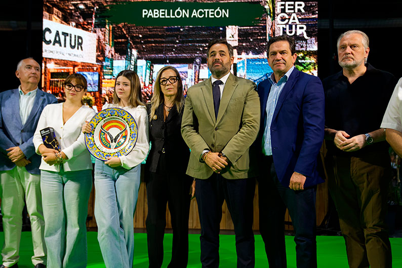 Núñez afirma que “en la caza van a mandar los cazadores” y anuncia que su Gobierno dará al sector el protagonismo que merece
