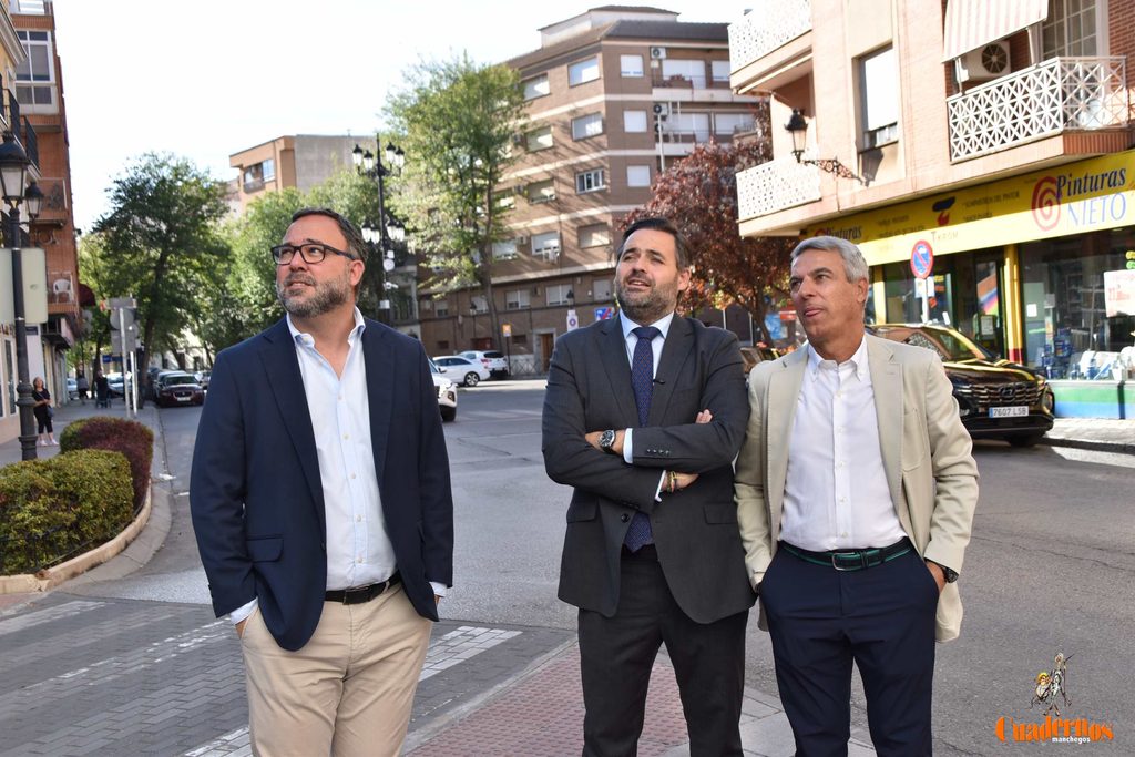 Núñez visita Ogar Hotel en Tomelloso y pone el foco en los impuestos y el encarecimiento de la cesta de la compra 1 paco nunez visita.hotel ogar tomelloso 2026 13