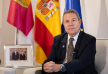 García-Page felicita a Ceuta y ensalza su firmeza, convivencia y compromiso con España García-Page felicita a Ceuta y ensalza su firmeza, convivencia y compromiso con España