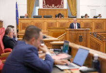 El Pleno de las Cortes de CLM aprueba el ‘techo de gasto’ para los Presupuestos de la Junta para 2027 El Pleno de las Cortes de CLM aprueba el ‘techo de gasto’ para los Presupuestos de la Junta para 2027