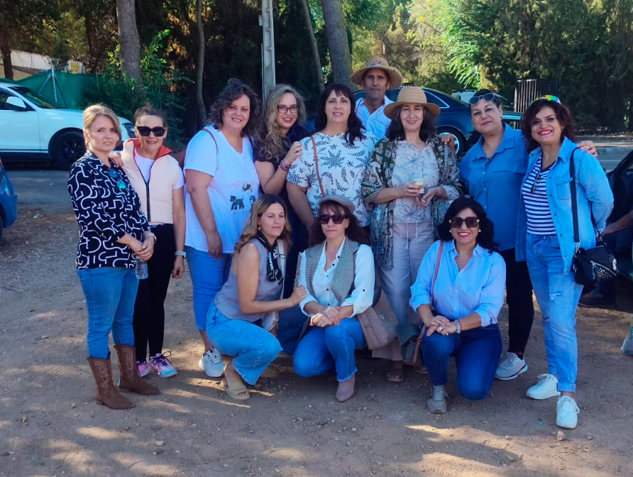 Cinco Casas participa como escenario de un rodaje cinematográfico con vecinos como extras