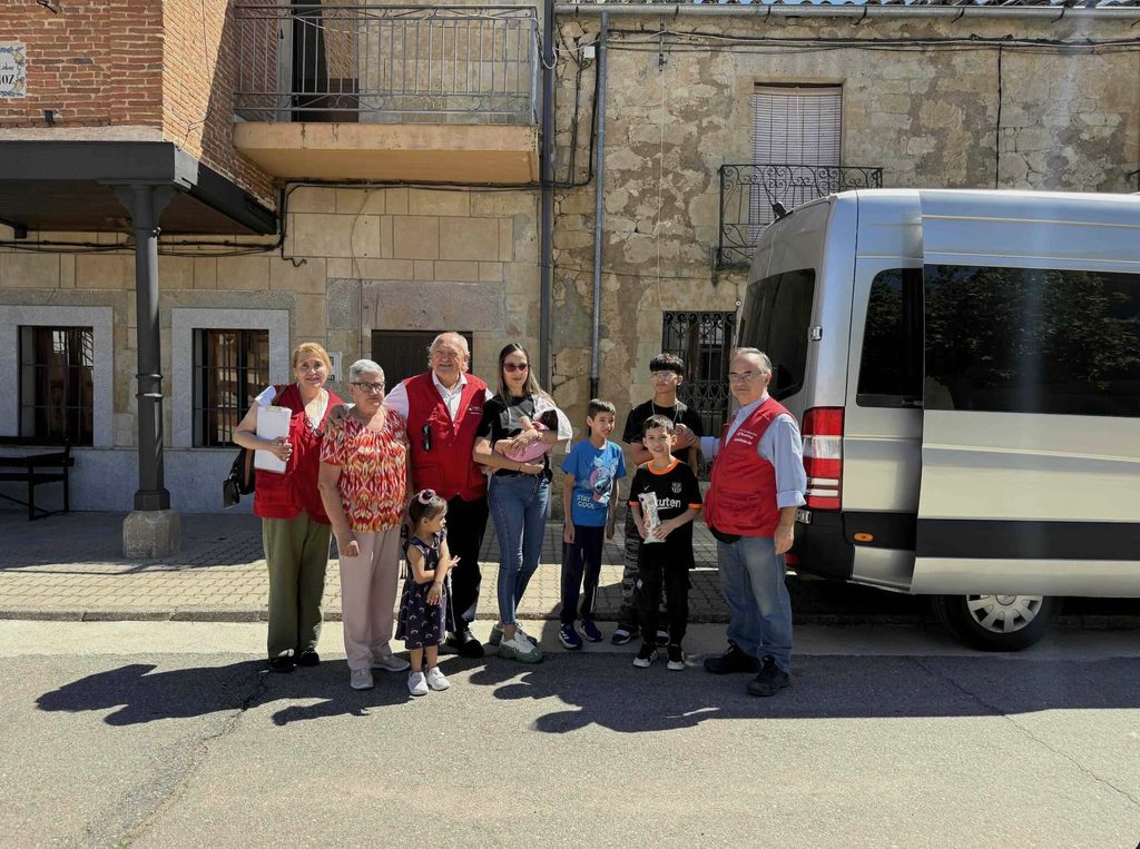 «Hoy mis hijos tienen un hogar»: una familia colombiana estrena nueva vida en San Muñoz de la mano de Fundación Madrina 1 sanmunoz fundacion madrina